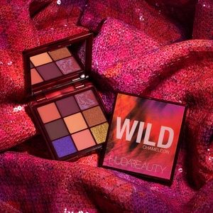 Huda Chameleon Palette